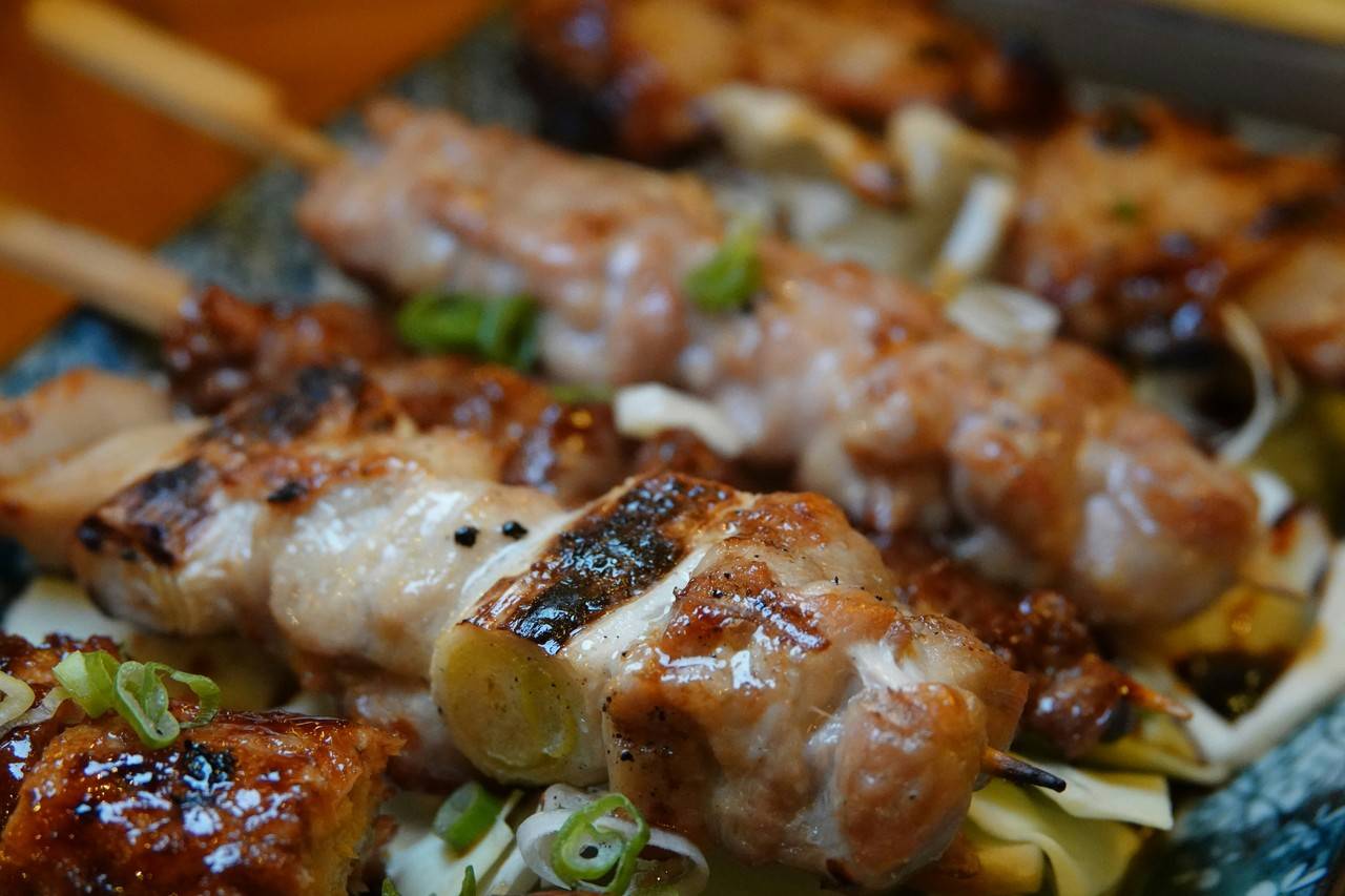 Yakiniku: saiba como preparar o churrasco japonês