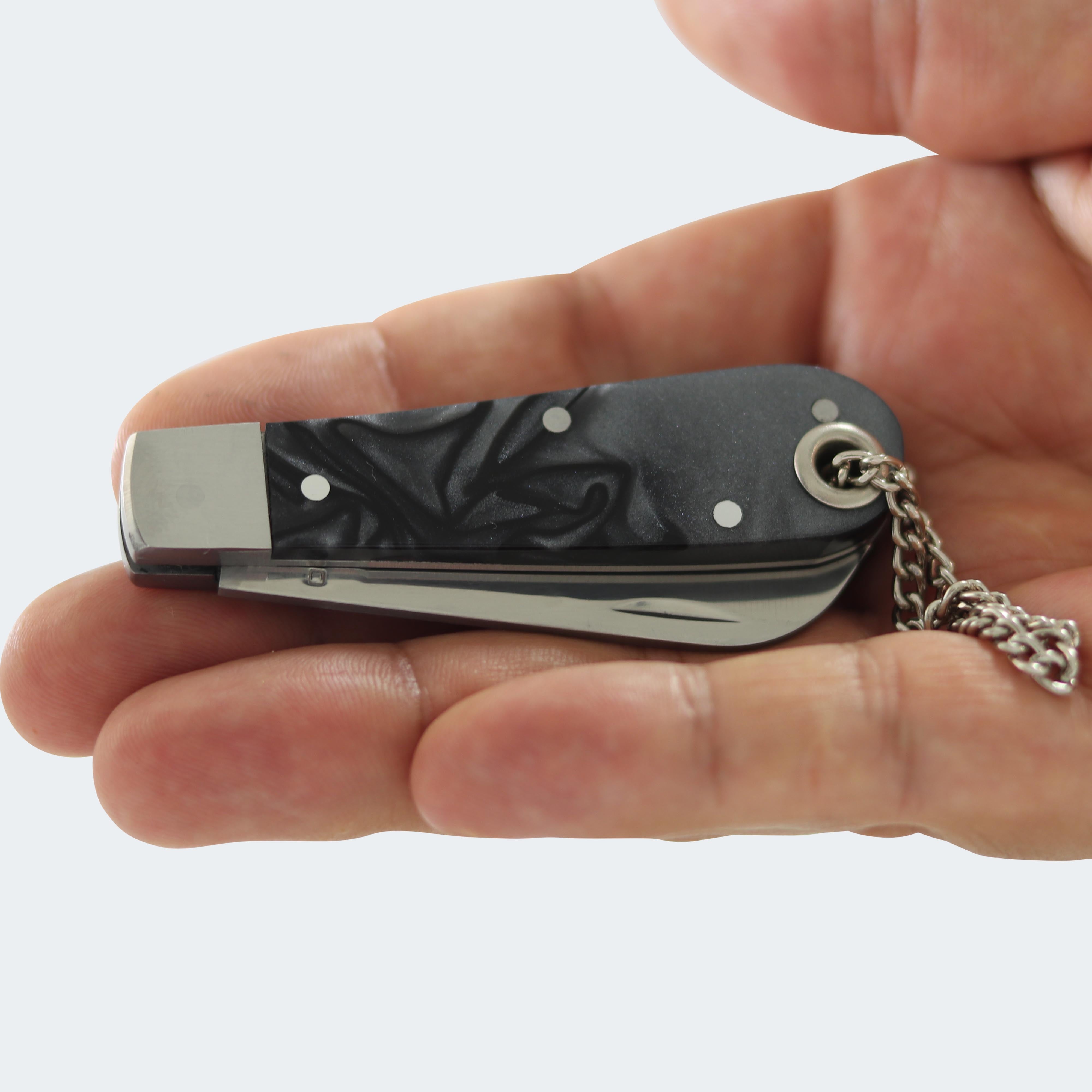 Cimo Stainless Steel Folding Knife with Black Acrylic Handle, Chain, and Sheath - 20/3 PT C/B