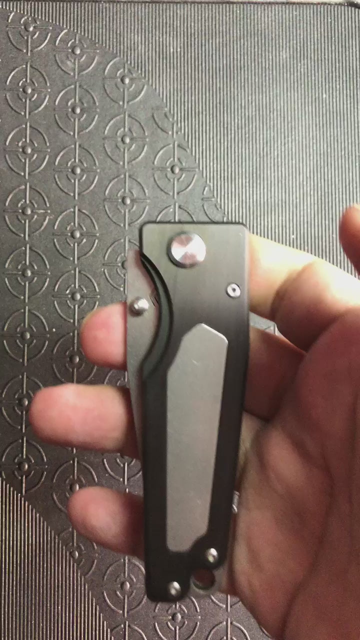 Cimo Colombo Stainless Steel Pocket Knife with Carbon Fiber Handle and Clip - CO178-FC